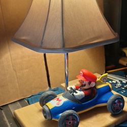 SUPER MARIO TABLE LAMP