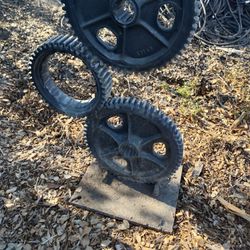 Gear Stand