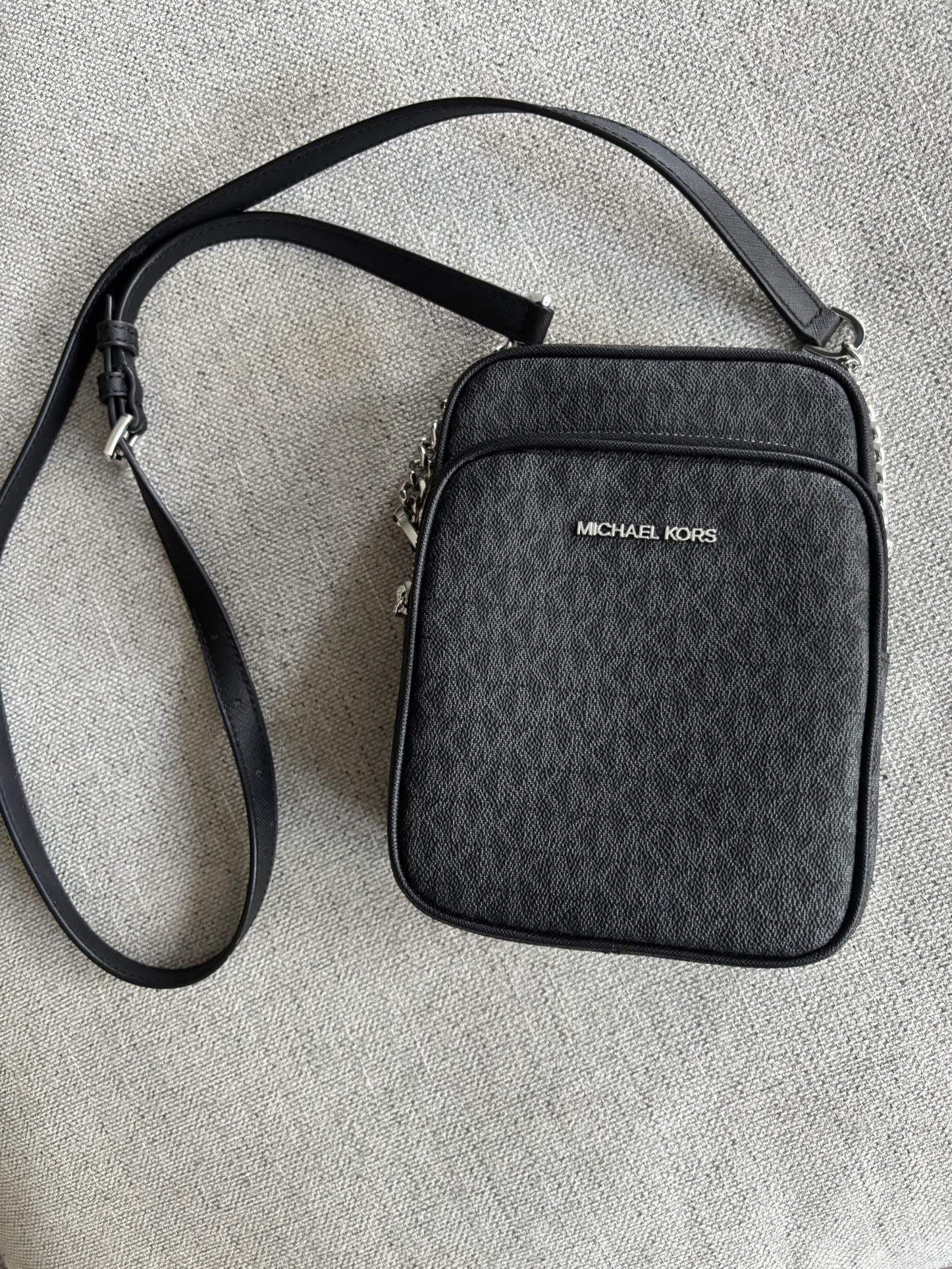 Michael Kors Crossbody Bag