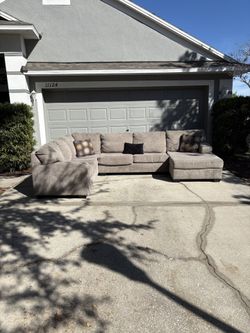 Beige Sectional (DELIVERY AVAILABLE!)