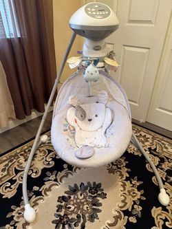 Baby Swing w/ music