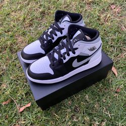 Jordan 1 Mid Shadow