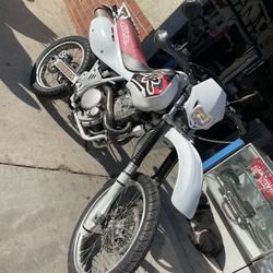 1990 Enduro Honda 600XR