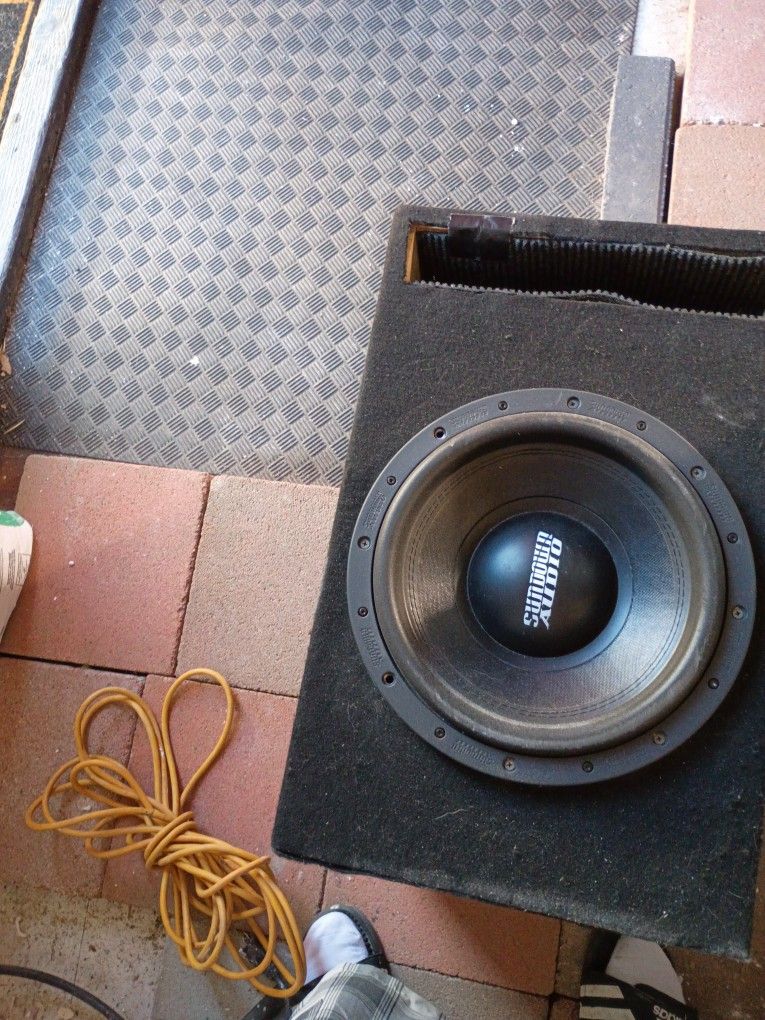 12-in Sundown Subwoofer Sa1000    $215