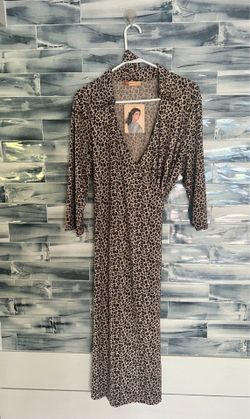 Wrap  dress alert/Fun and flowy/new/cheetah print
