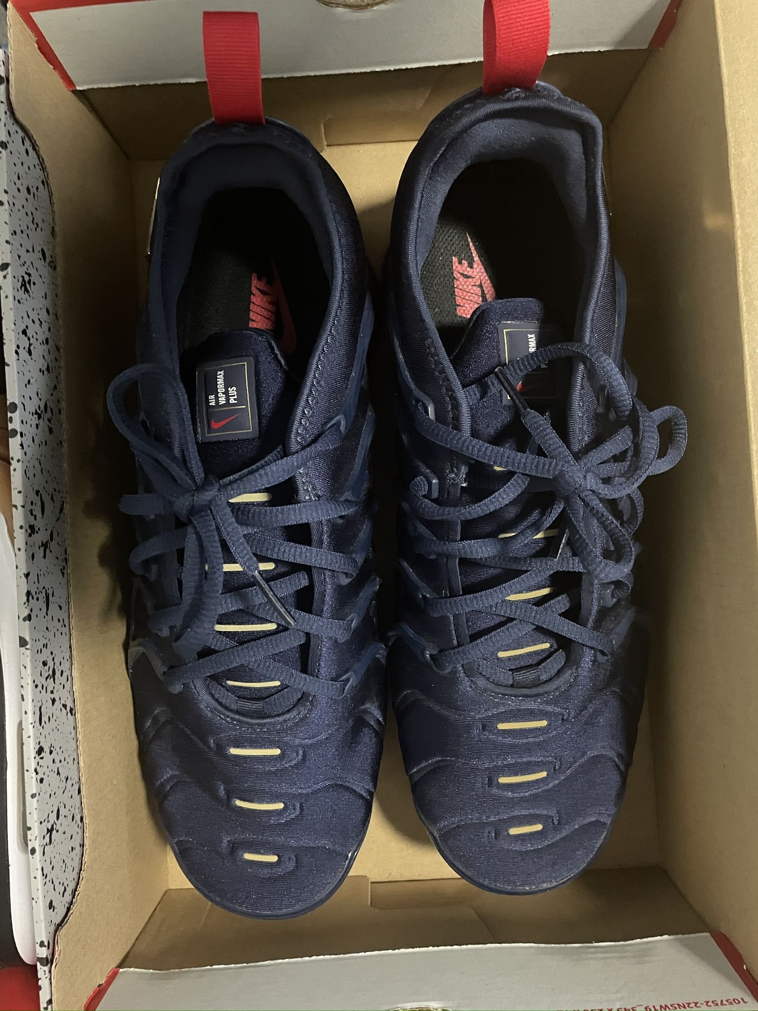 Nike Vapormax Midnight Navy / Metallic Gold
