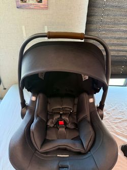Nuna pipa carseat