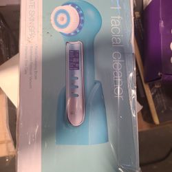 Umikoo Rechargeable Facial Cleaner