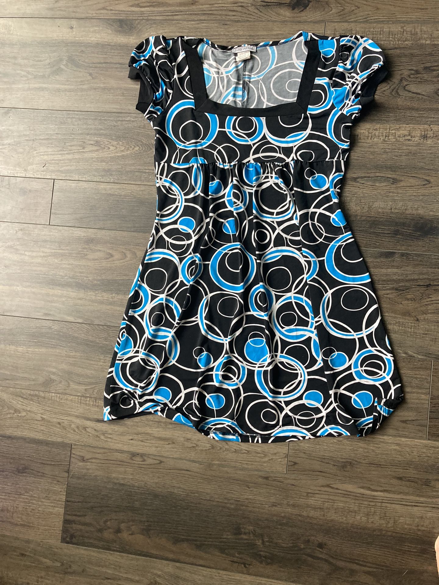 Women’s Clothes Sizes M/10