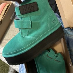 Womens Ugg Boots Size 10