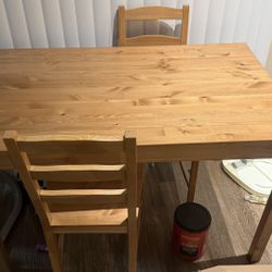 Dinning table + 4 Chairs(Price negotiable-Time Crunch)