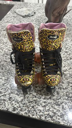 Moxi Skates