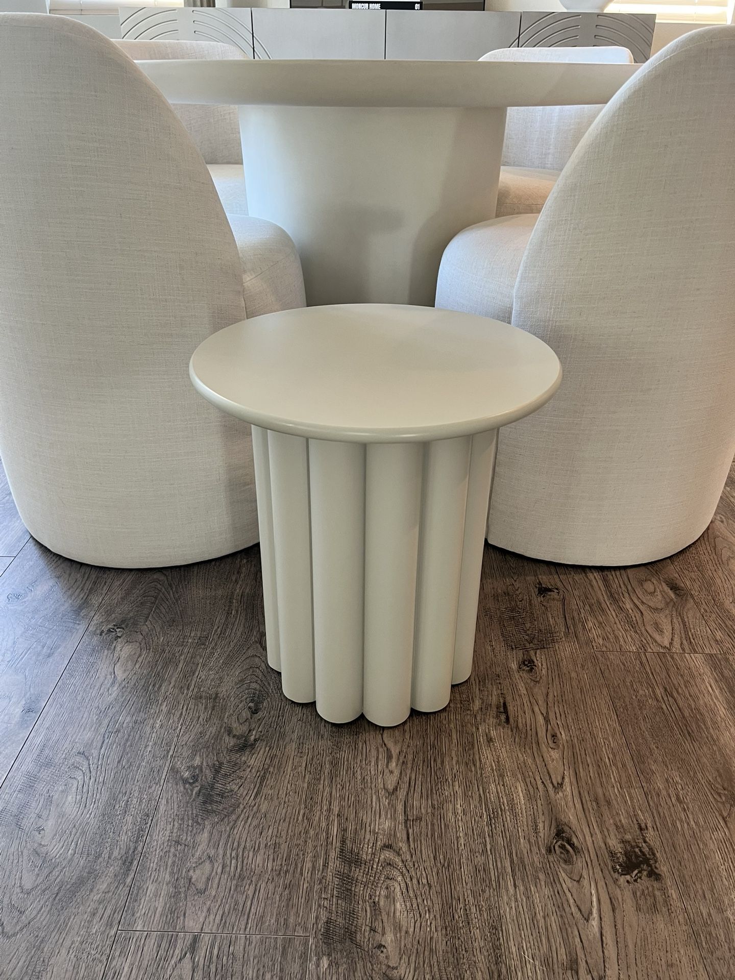 WEST ELM Hera side Table