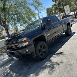 2015 Chevrolet Silverado 2500 LZ71 Diesel 