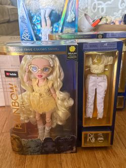 Delilah Fields Rainbow High Doll