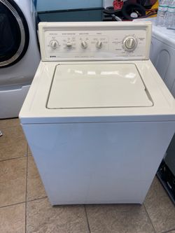 Nice and clean washer old style working great