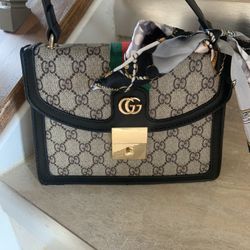 Crossbody 