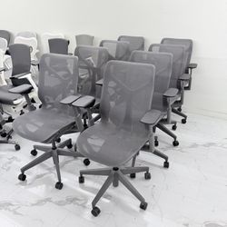 LIKE NEW HERMAN MILLER COSM CHAIR! MID-BACK HEIGHT, CARBON COLOR, ADJUSTABLE ARMS! 