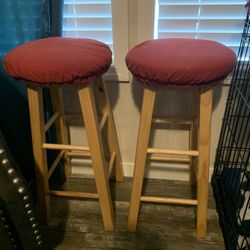 4 Pine Barstools 