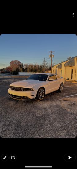 2011 Ford Mustang