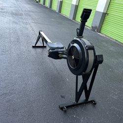 Concept 2 rower PM5 like new only 12,000 meters home gym cardio 