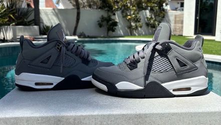 Jordan 4 - Cool Grey Size 7Y Like New Condition