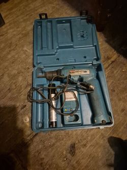 Makita drill