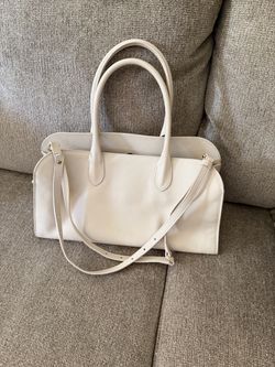 Italian leather purse barely worn