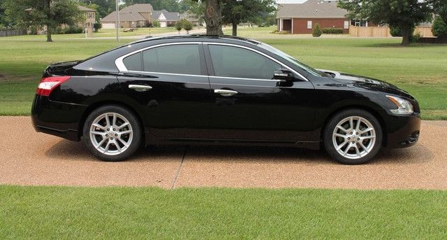 Great Shape. 2009 Nissan Maxima SV FWDWheels