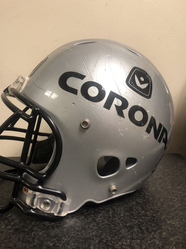 RIDDELL football helmet size large for Sale in Corona, CA - OfferUp