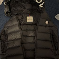 Moncler Vest 