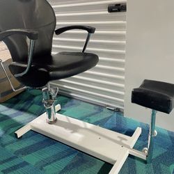 Pedicure Chair And Stool