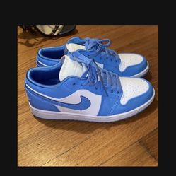 Nike Sneakers Size 7💙