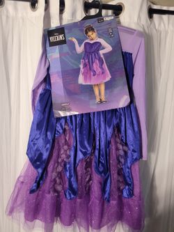 Girl costume