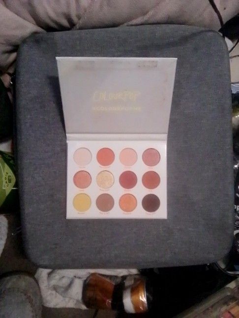 Colourpop Shadow Palette