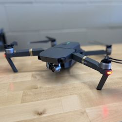 DJI Mavik Pro Drone with Accessories - Great Flying Condition