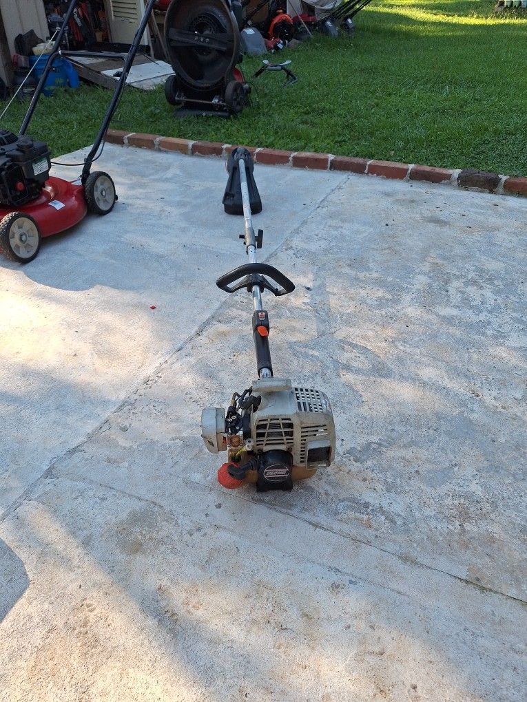 Trimmer ESRM-210SE gas 2cycle 21.2cc Run Good 