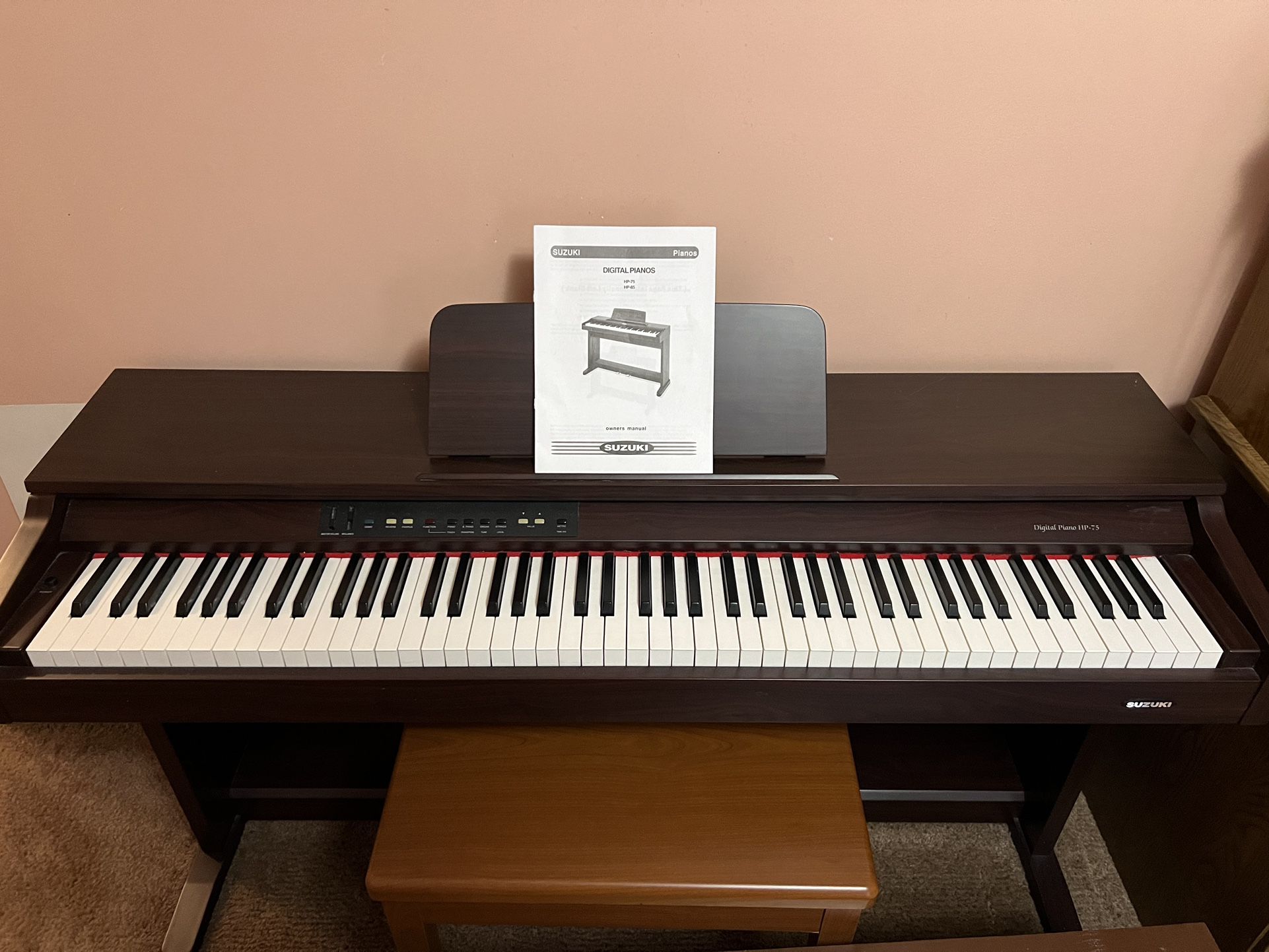 Suzuki HP-75 Digital Piano