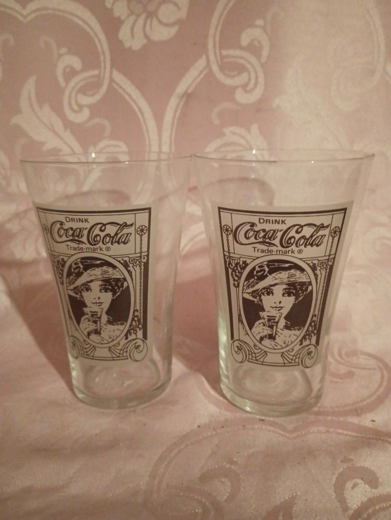 Vintage Coke Glasses 
