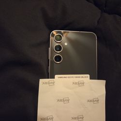 Samsung S23 Fe (Unlocked) 