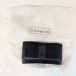 Coach Trifold Black Wallet