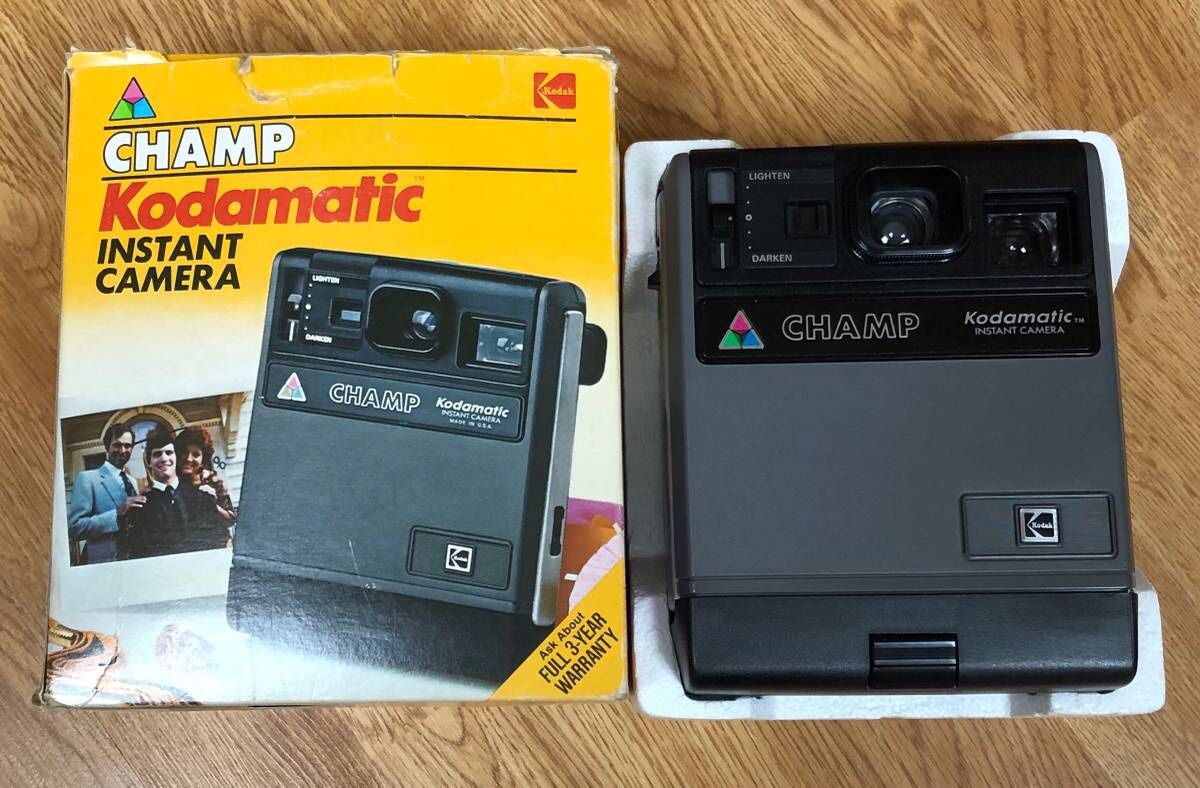 Vintage Kodak Kodamatic Champ Instant Film Camera