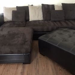 Sectional couch