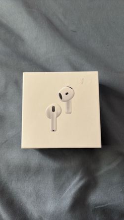 Apple AirPods 5 wireless charging case