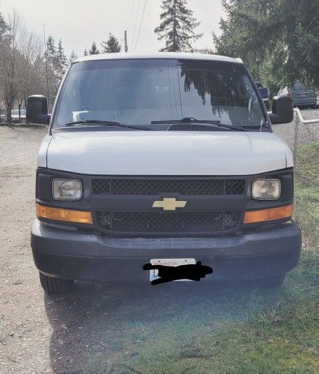 Truck Mount Carpet Cleaner with Van: 2016 Chevy 2500 & Hydramaster Titan 325 Package.