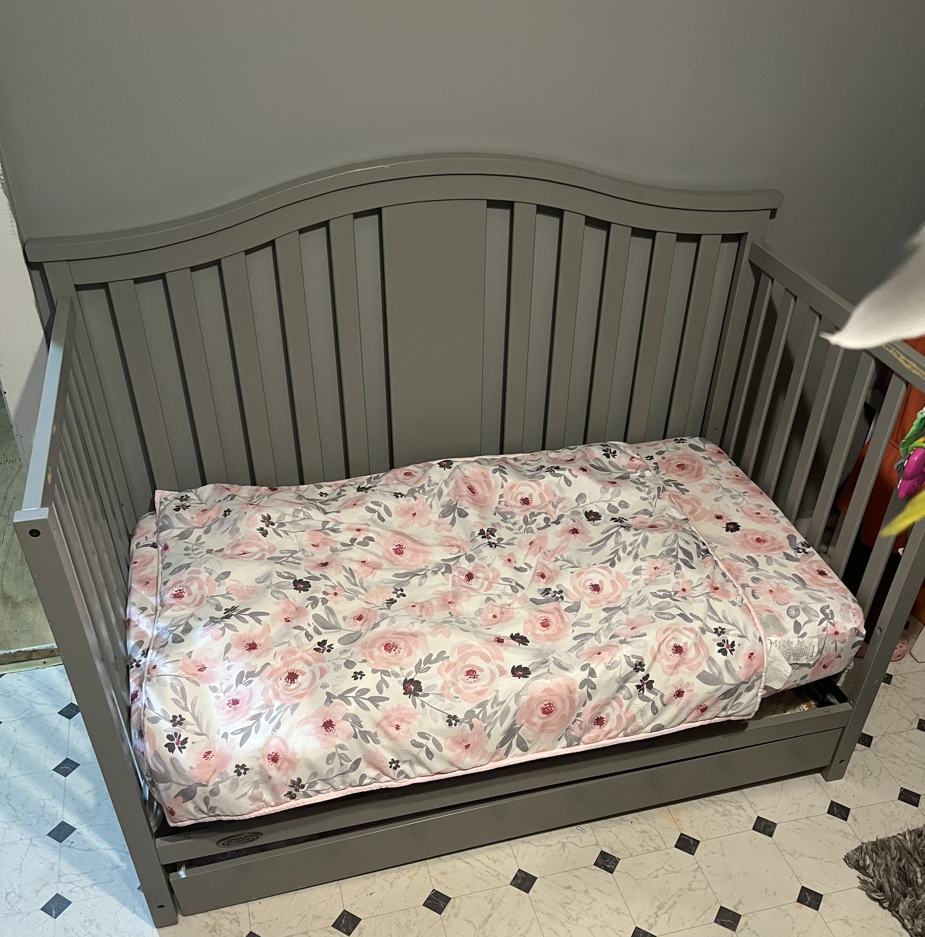 3 In 1 Crib With mattress 