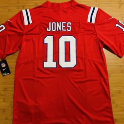 Mac Jones Jersey (Mens Large) New England Patriots 