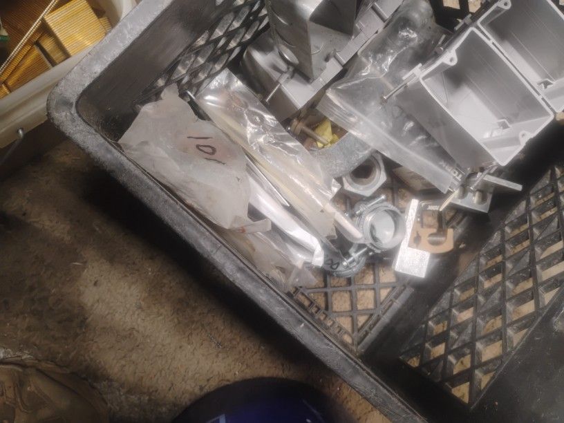 Miscellaneous Plates Fittings Bonding Straps