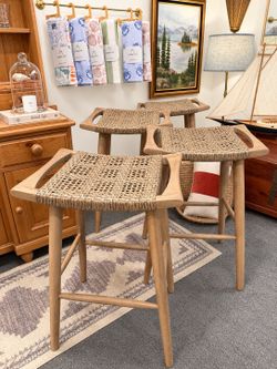 Set of 4 - Acacia Wood and Seagrass Wicker Bar Height Bar Stools