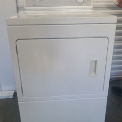 Amana Electric Clothes Dryer 
